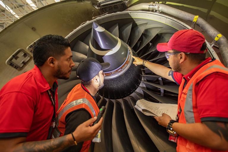El aeropuerto que le cambió la cara al Oriente antioqueño: empleo, educación y un sueño compartido
