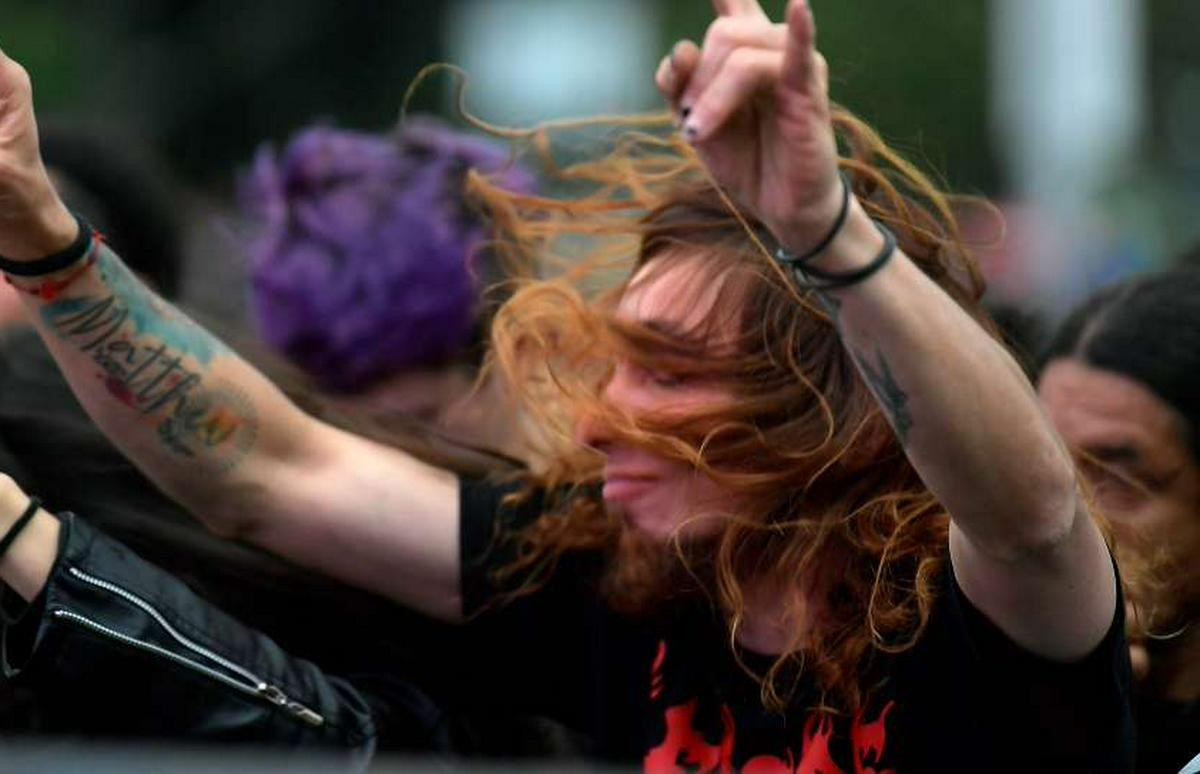 Bogotá se prepara para un puente festivo musical: horarios extendidos de Transmilenio y rutas especiales del SITP para Rock al Parque y Iron Maiden